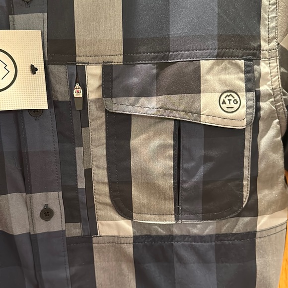 Wrangler Small ATG blue plaid All Terrain Gear short sleeve button down … - Picture 6 of 11